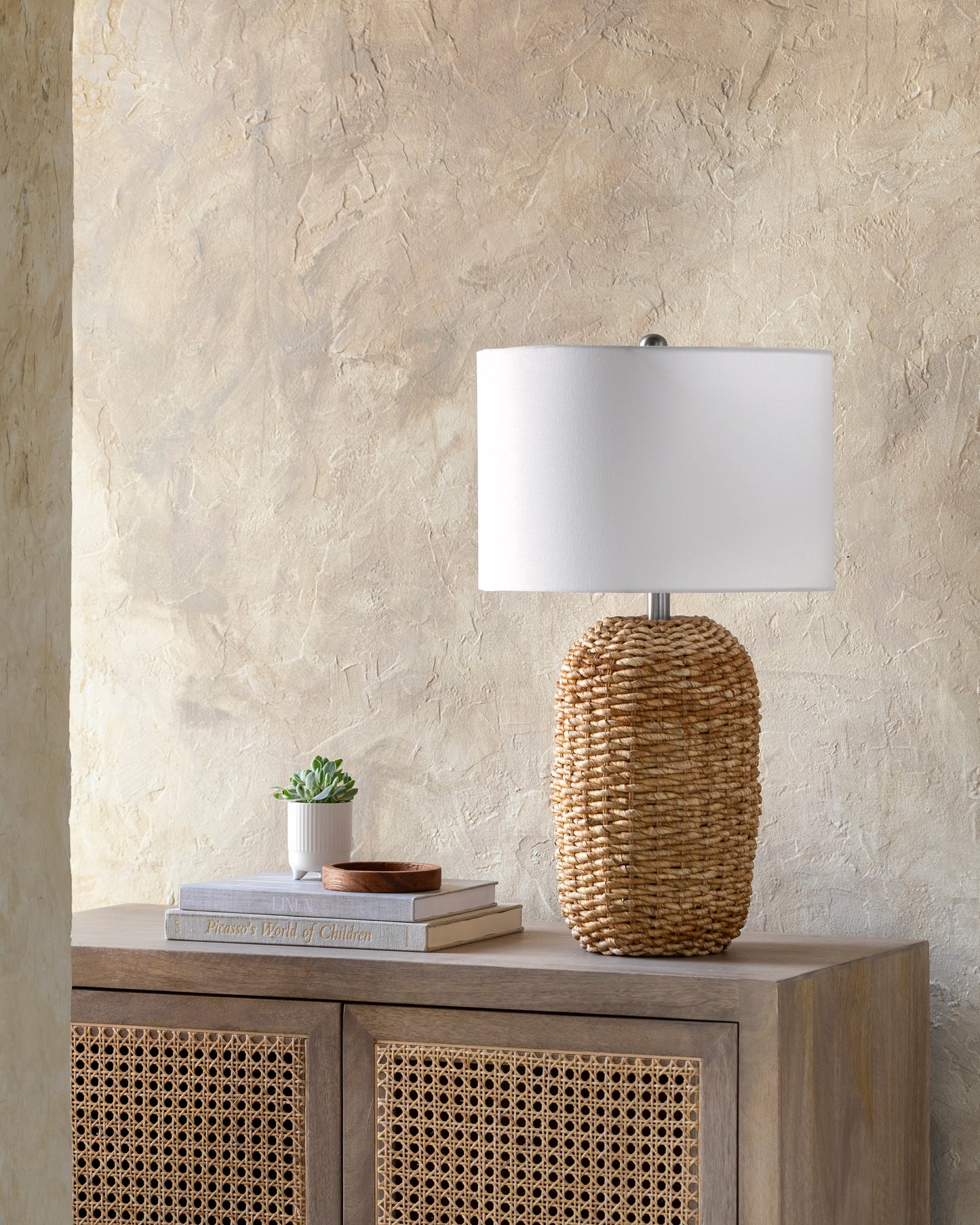 Beke Table Lamp