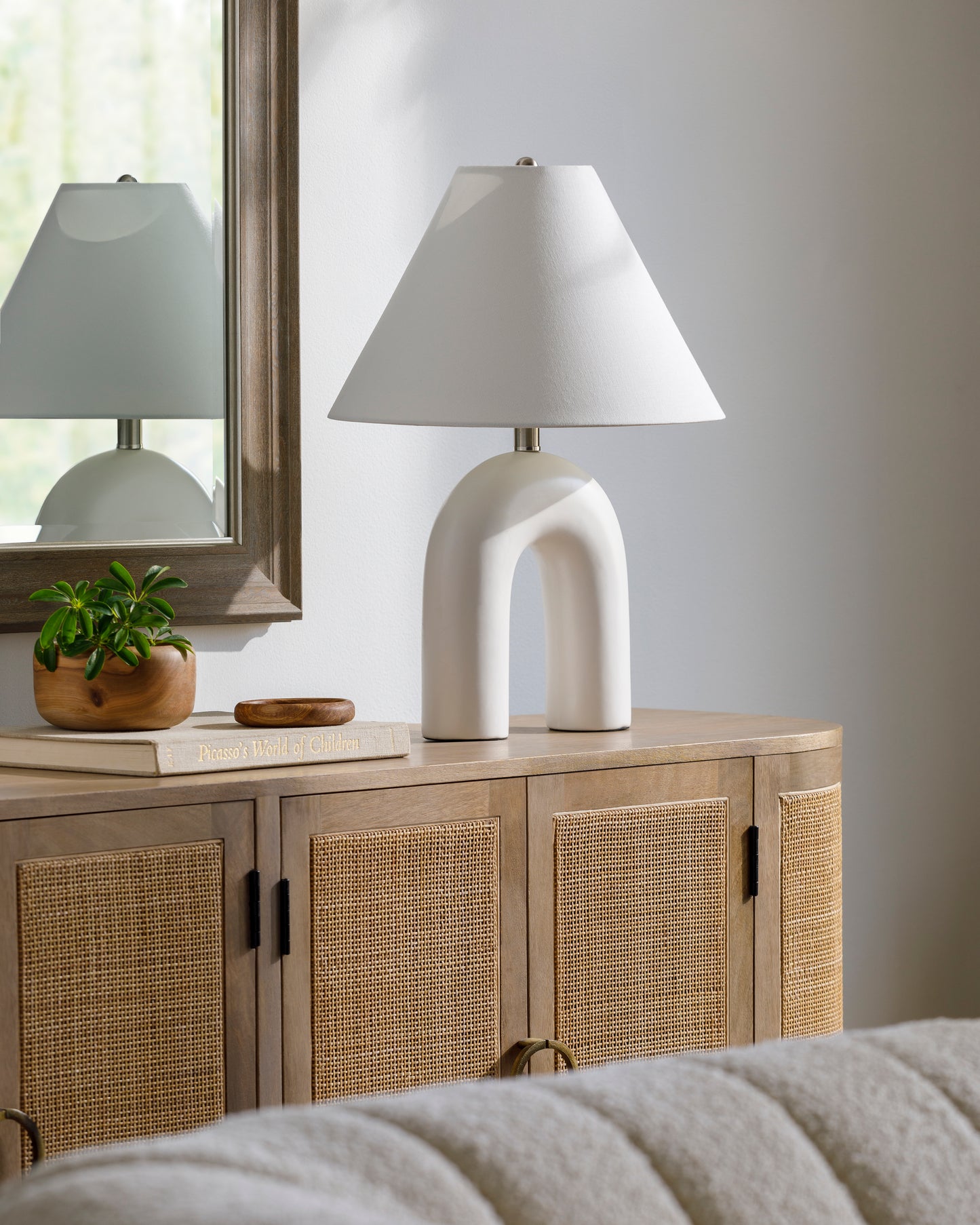 Marquise Table Lamp